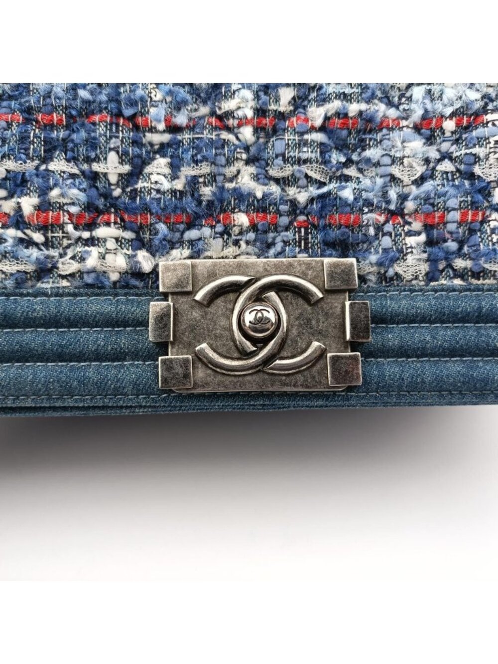 ★SOLD★ Chanel Blue Multicolor Denim Messenger Bag - Picture 12 of 15